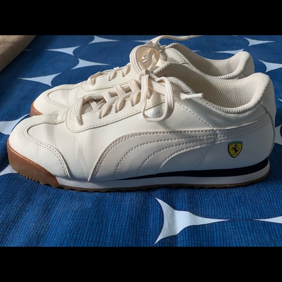 Puma Roma Ferrari shoes - Picture 3 of 11
